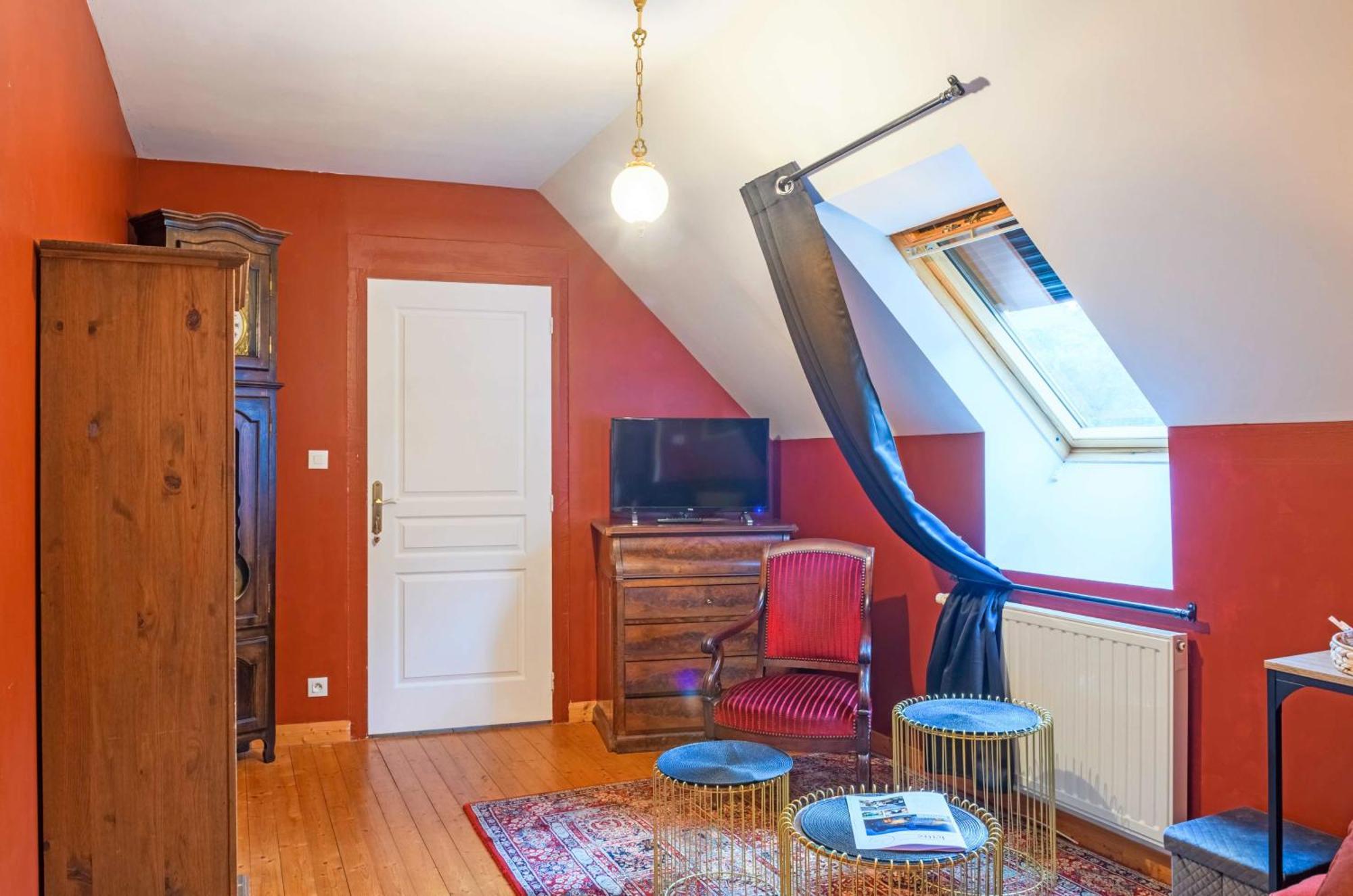 Bed and Breakfast Les Pierres Bleues Saint-Coulitz Exteriér fotografie